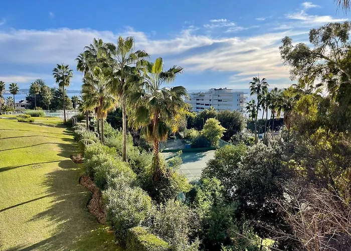 La Mirandole By Connexion